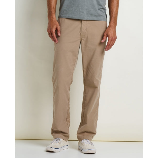 Men's Mission Trek Slim Chino