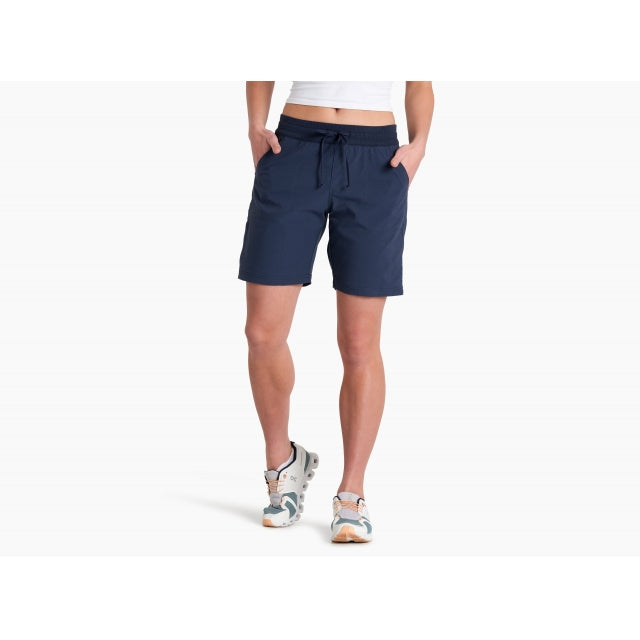 Women's Trekr Pull On Short 8"