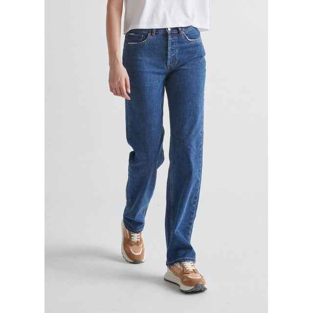 Women's Midweight Performance Denim Loose Straight