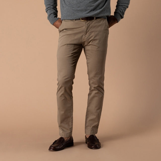 Men's Slim Fit Gold School Chino
