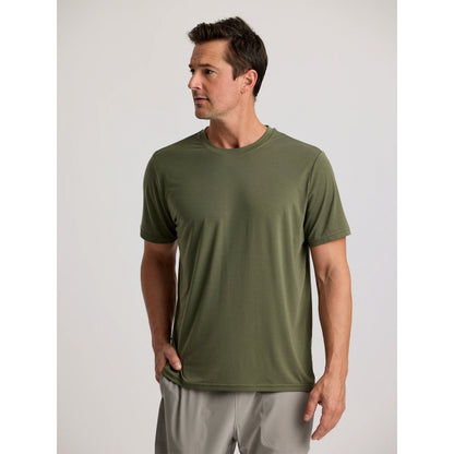 Men's Elevate Lightweight Tee - Earth's Edge