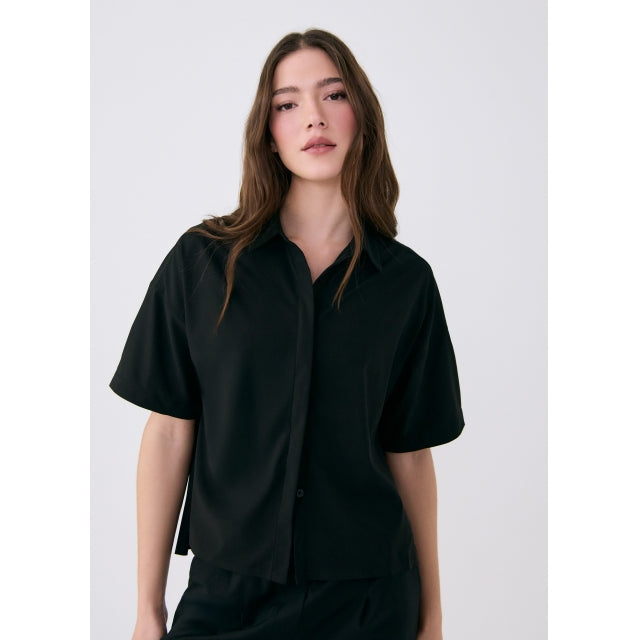 Women's Olivie Button Up Shirt