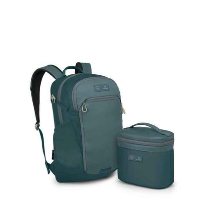 x Hydro Flask Backpack and Insulated Lunch Bag Bundle
