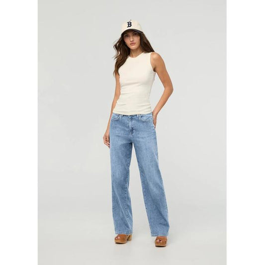 Performance Denim Lite Slim Straight